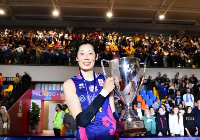 开云体育下载-两回合砍下43分朱婷王者归来 东奥会后首夺冠军