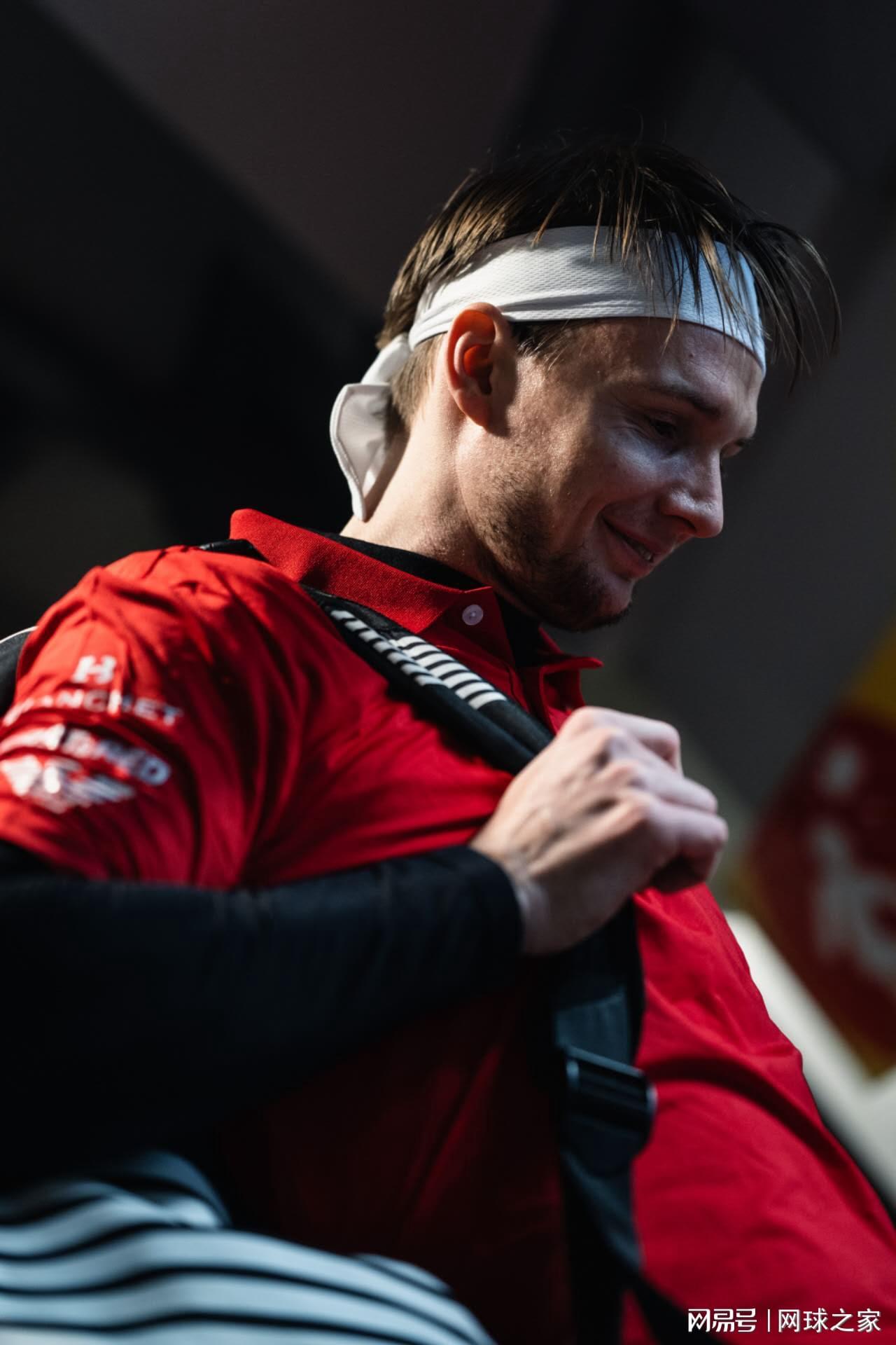 开云下载-澳网男单下半区前瞻:辛纳德约过关无虞,穆塞蒂谢尔顿迎强敌!